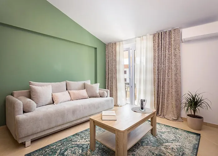 아파트 And Alenka2