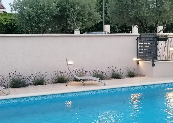 And Alenka2 반졸레