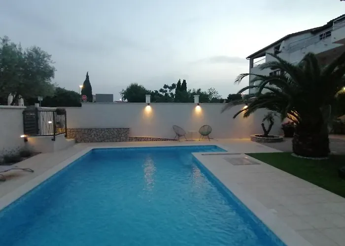 아파트 And Alenka2 *