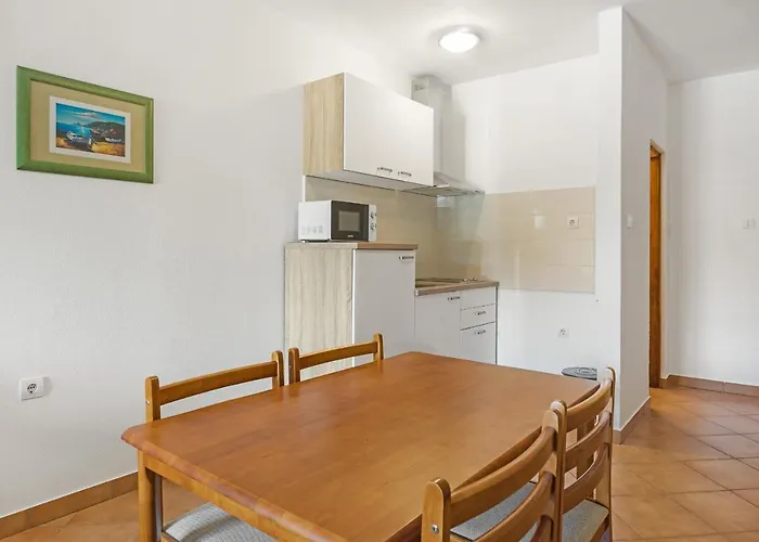 아파트 And Alenka2 *